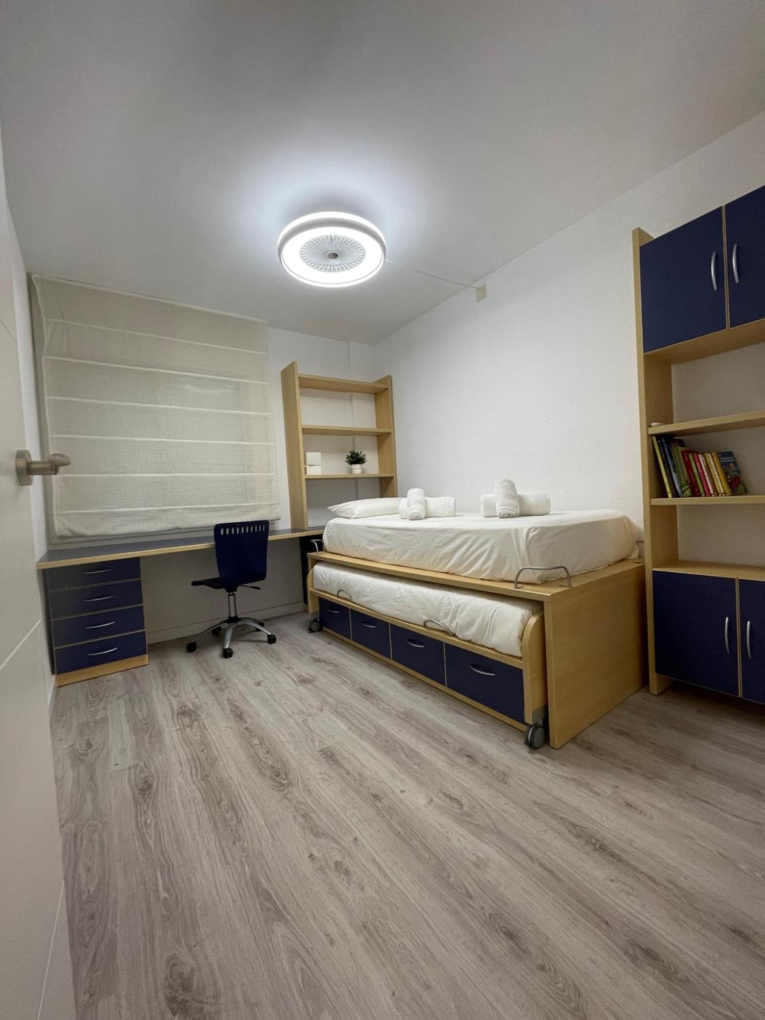 Vitaly Beach Cambrils Exterior photo